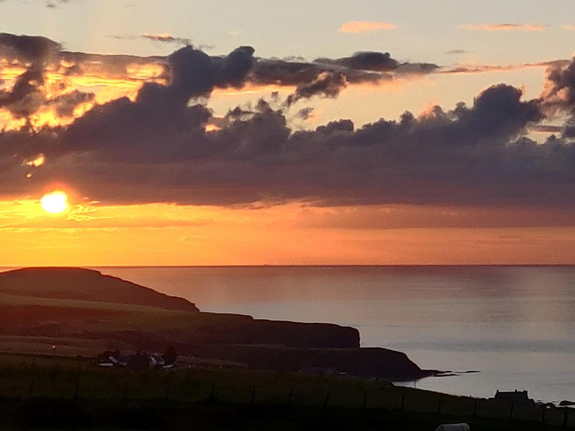 Mains Of Auchmedden Cottage Pennan 外观 照片